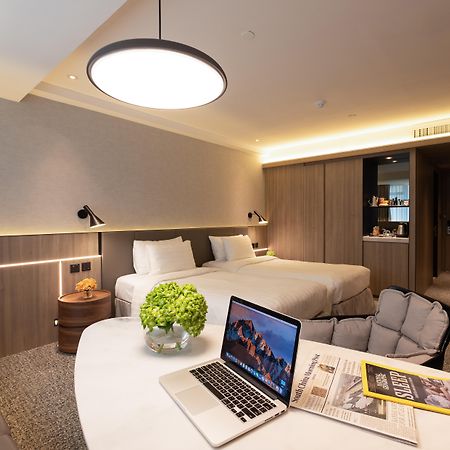 Nathan Hotel Hong Kong Exterior photo