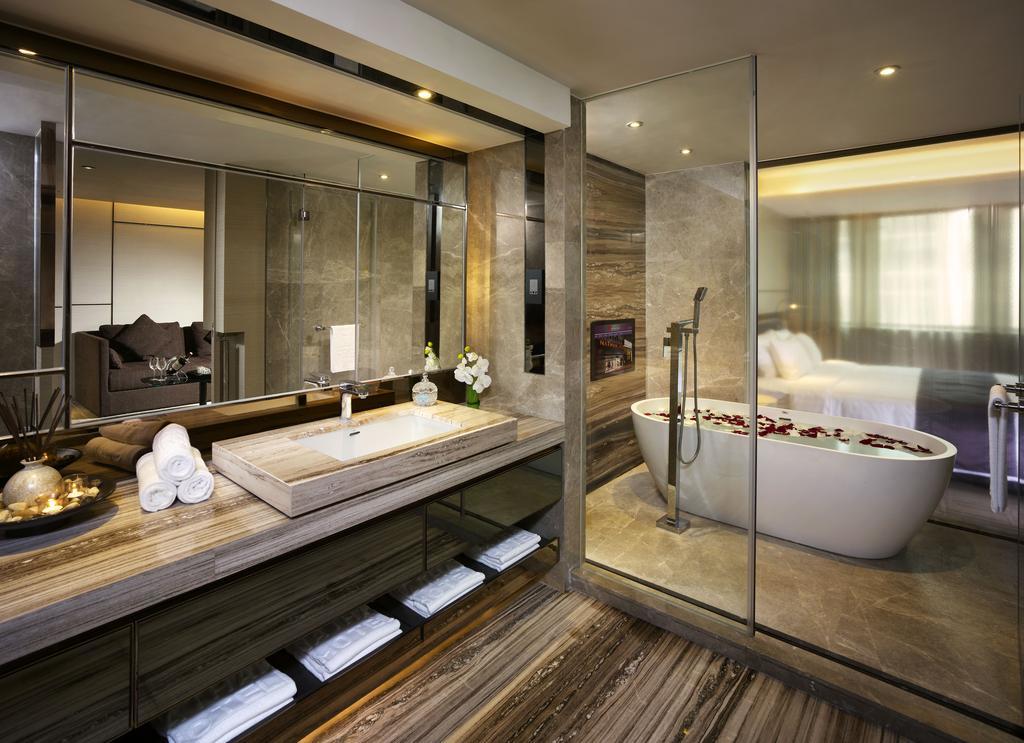 Nathan Hotel Hong Kong Exterior photo